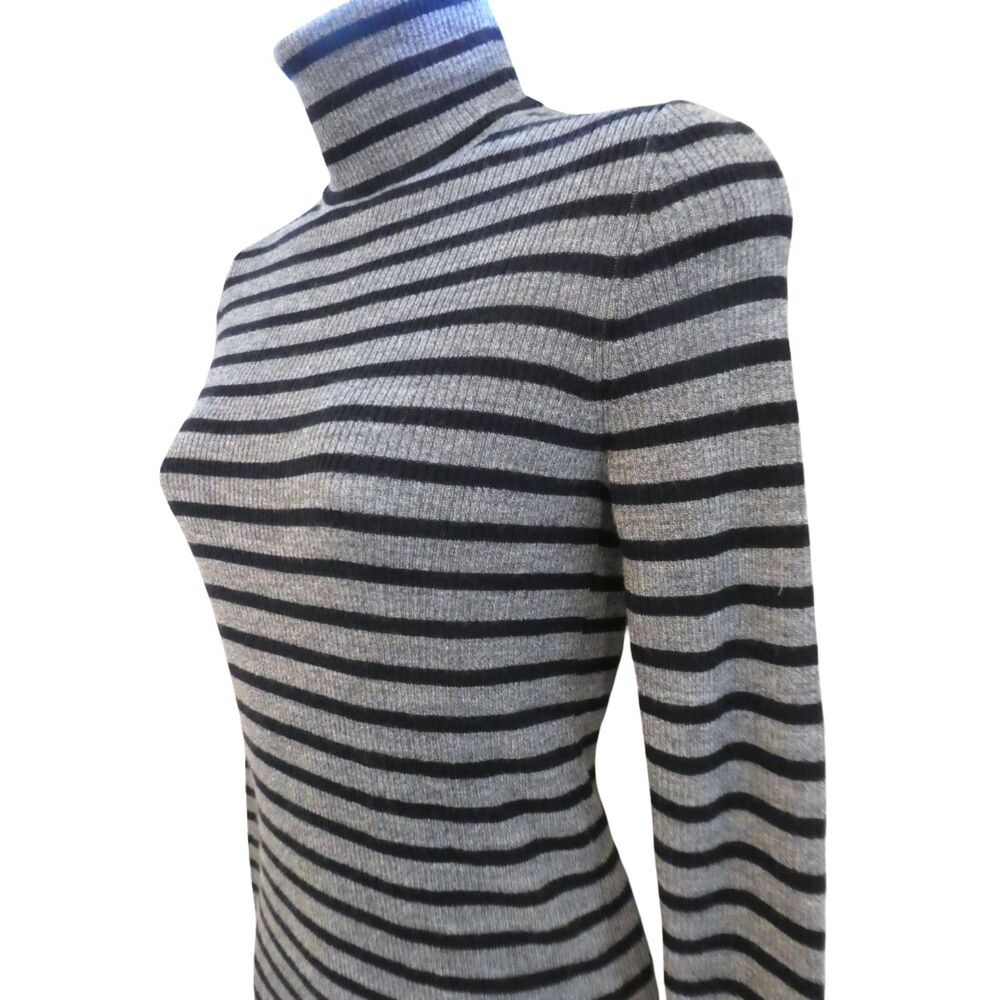 WooL Uniqlo Merino Ribbed Gray Striped Turtleneck Sweater Long Slim Extra Fine S
